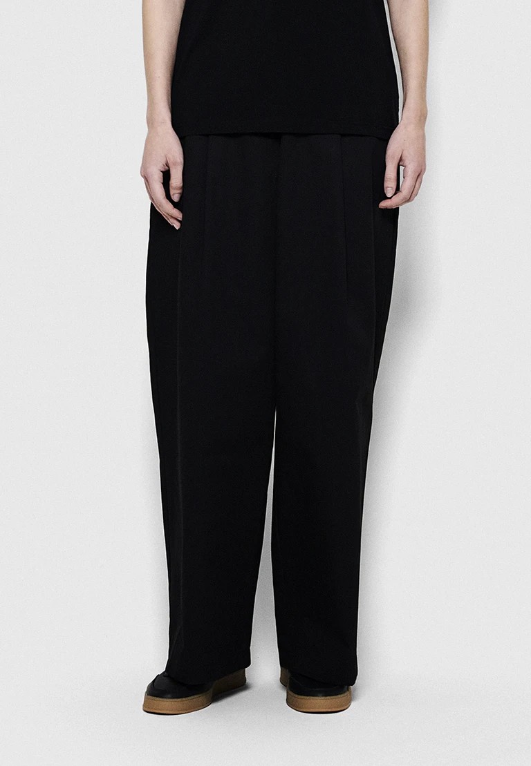 pantalones de tela