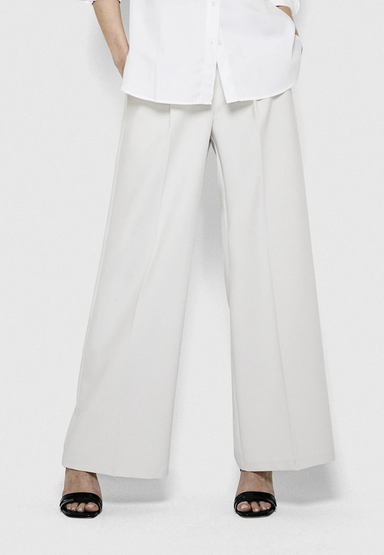 pantalones de tela